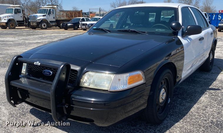 image for item JL9086 2011 Ford Crown Victoria Police Interecptor