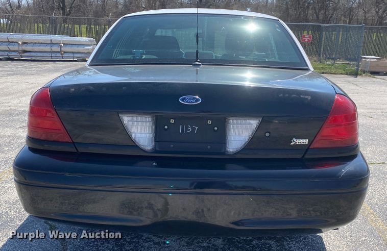 image for item JL9086 2011 Ford Crown Victoria Police Interecptor