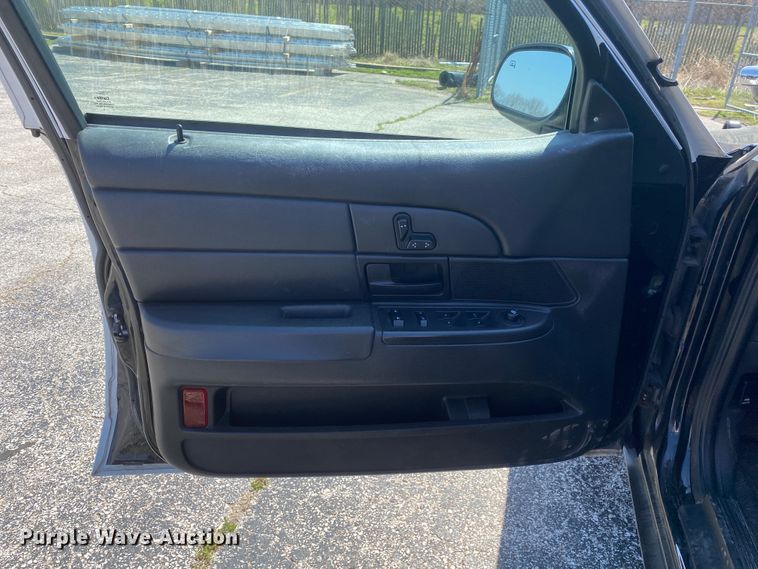 image for item JL9086 2011 Ford Crown Victoria Police Interecptor