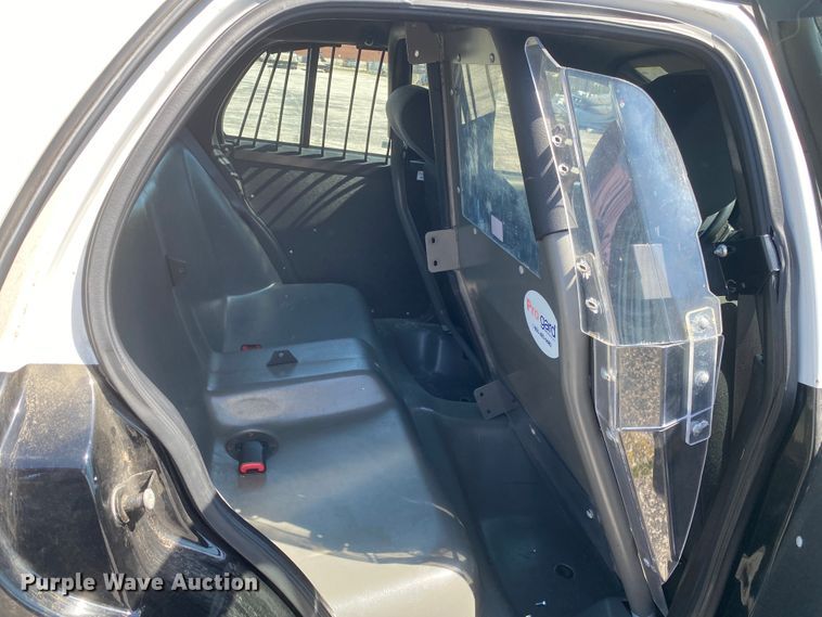 image for item JL9086 2011 Ford Crown Victoria Police Interecptor