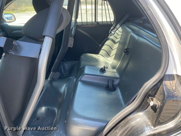 image for item JL9086 2011 Ford Crown Victoria Police Interecptor