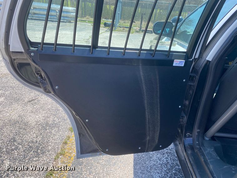 image for item JL9086 2011 Ford Crown Victoria Police Interecptor