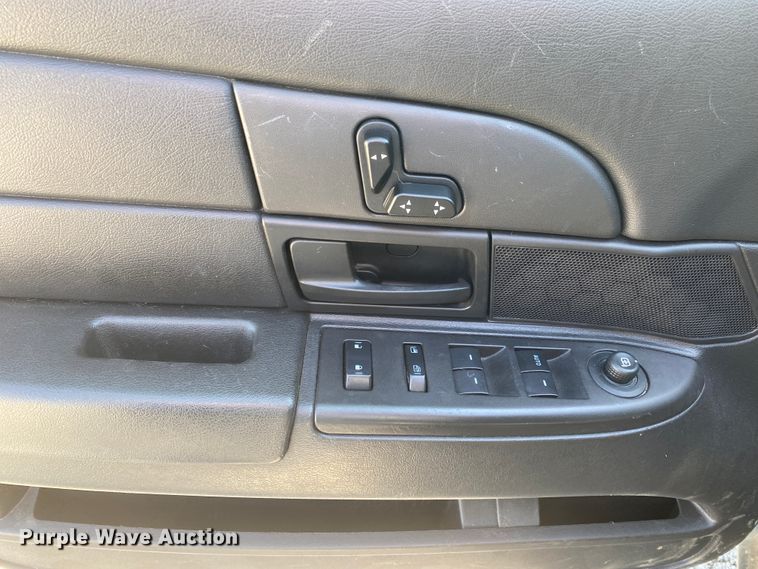 image for item JL9087 2011 Ford Crown Victoria Police Interceptor