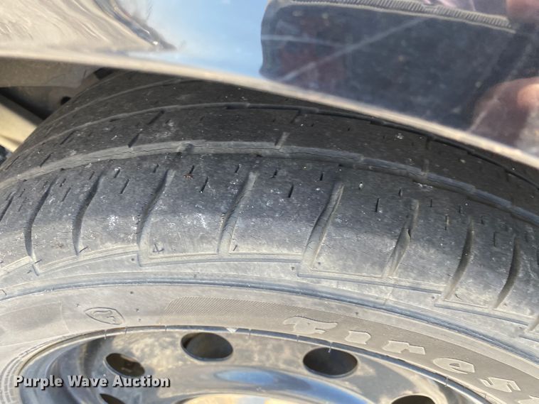 image for item JL9087 2011 Ford Crown Victoria Police Interceptor