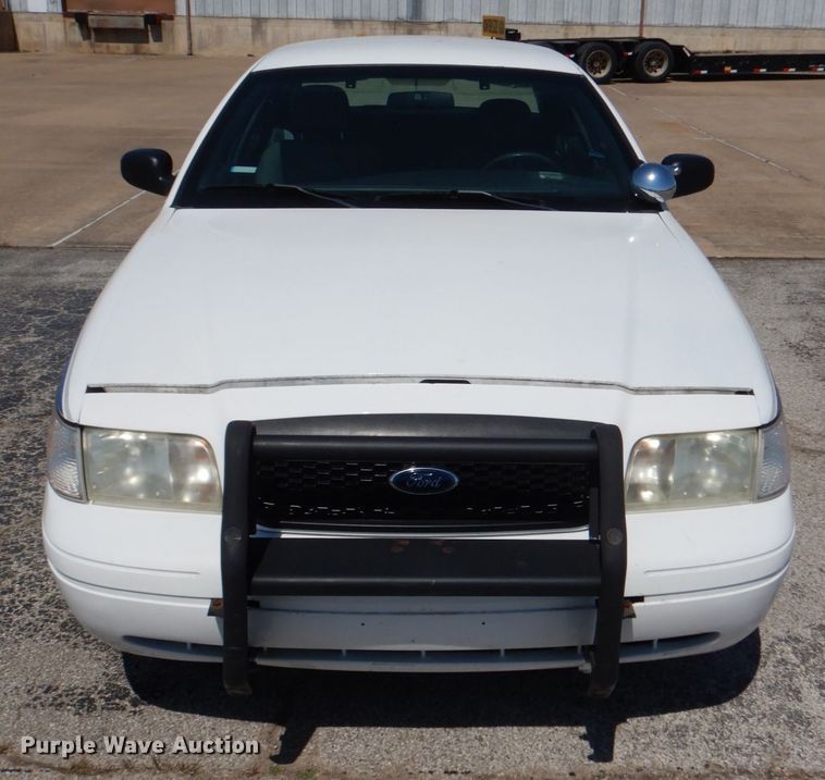image for item JL9088 2008 Ford Crown Victoria Police Interceptor
