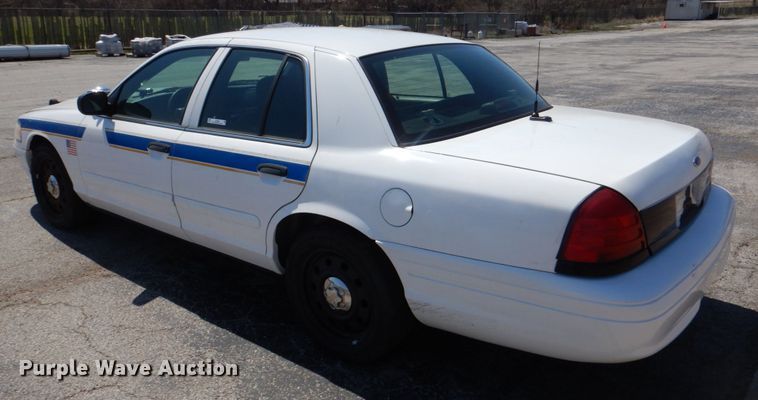 image for item JL9088 2008 Ford Crown Victoria Police Interceptor