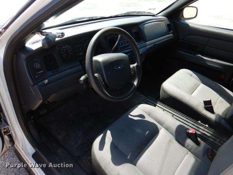 image for item JL9088 2008 Ford Crown Victoria Police Interceptor
