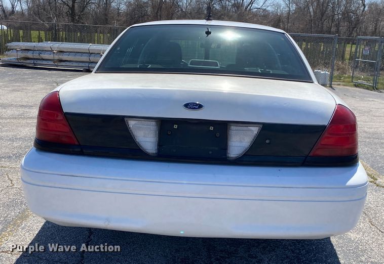 image for item JL9089 2006 Ford Crown Victoria Police Interecptor