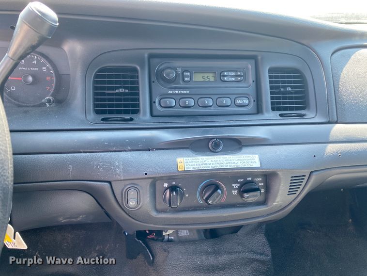 image for item JL9089 2006 Ford Crown Victoria Police Interecptor