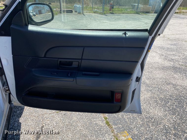 image for item JL9089 2006 Ford Crown Victoria Police Interecptor