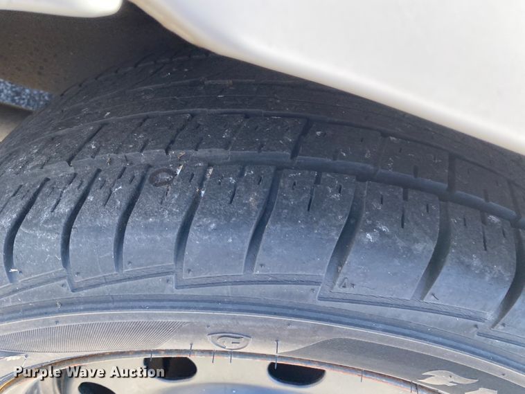 image for item JL9089 2006 Ford Crown Victoria Police Interecptor