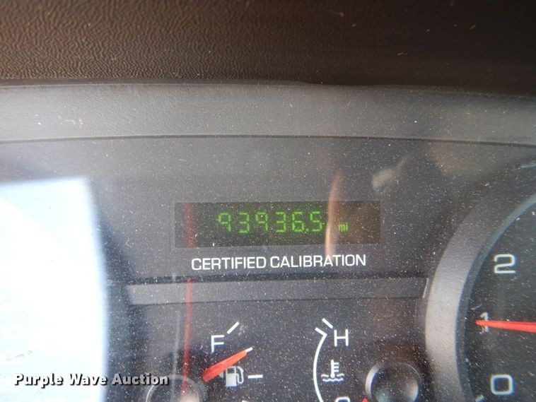 image for item JL9090 2011 Ford Crown Victoria Police Interceptor