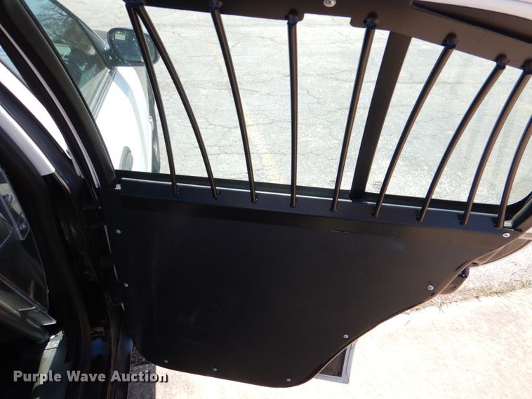 image for item JL9090 2011 Ford Crown Victoria Police Interceptor