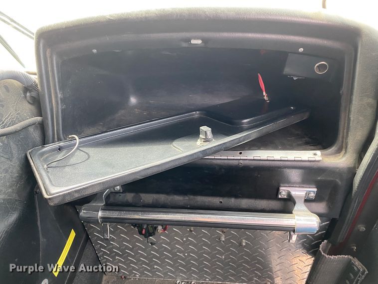 image for item JL9091 1993 HME  pumper fire truck