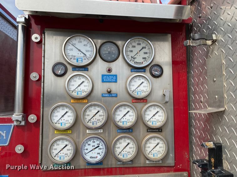 image for item JL9091 1993 HME  pumper fire truck