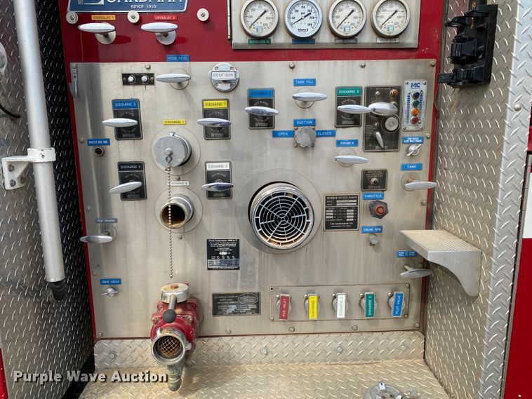 image for item JL9091 1993 HME  pumper fire truck