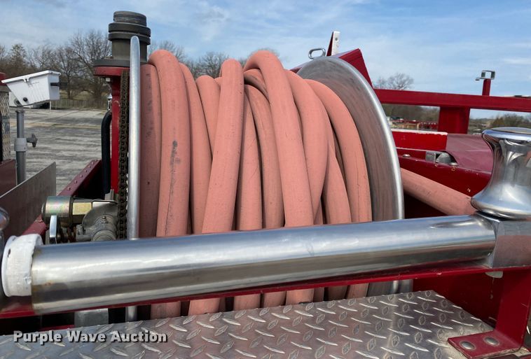 image for item JL9091 1993 HME  pumper fire truck