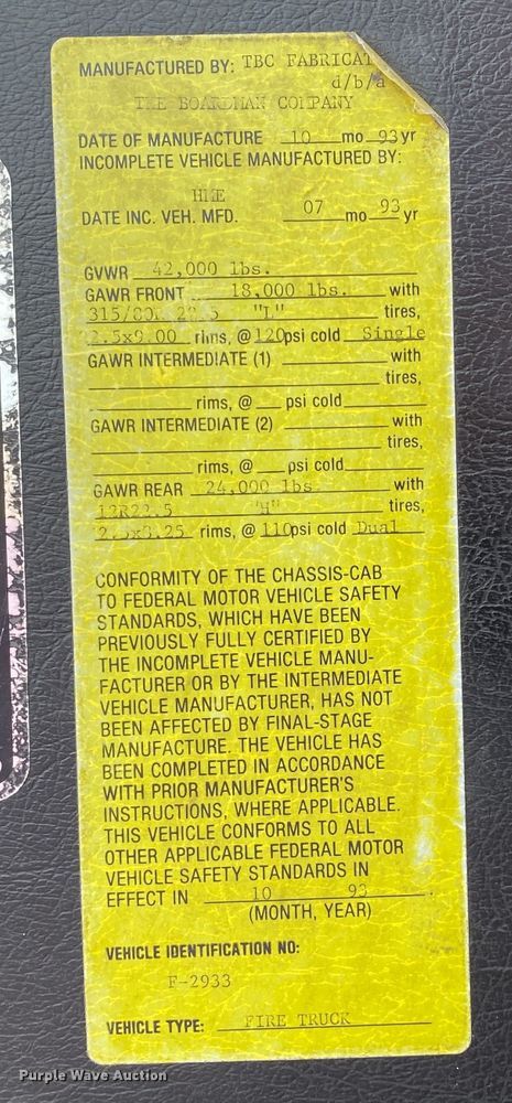 image for item JL9091 1993 HME  pumper fire truck