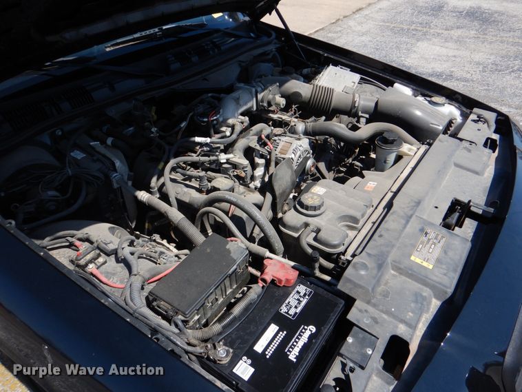 image for item JL9092 2011 Ford Crown Victoria Police Interceptor