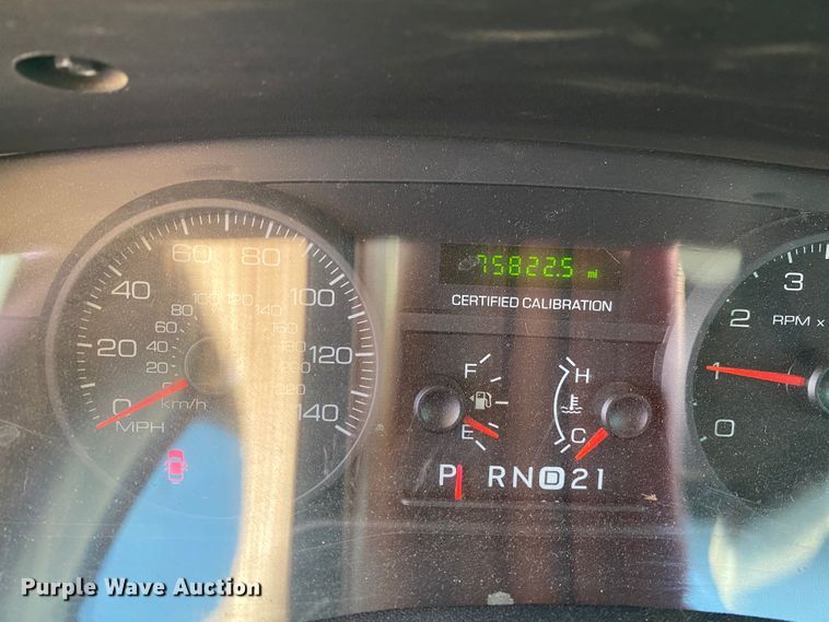 image for item JL9093 2011 Ford Crown Victoria Police Interceptor