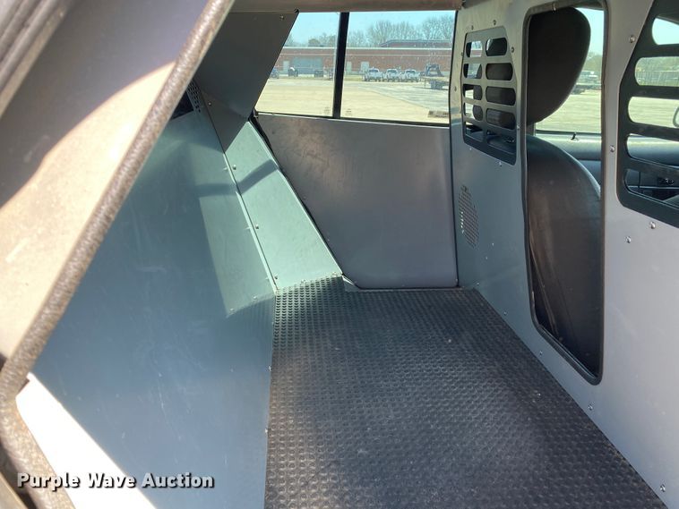 image for item JL9093 2011 Ford Crown Victoria Police Interceptor