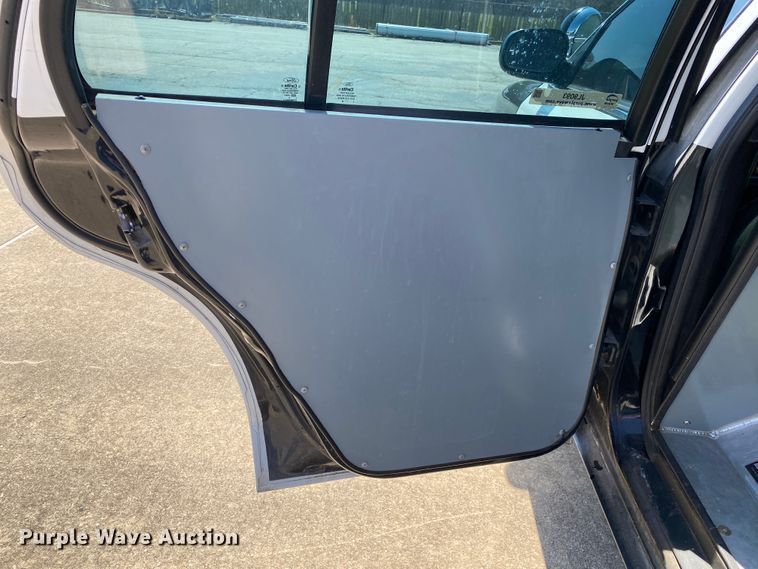 image for item JL9093 2011 Ford Crown Victoria Police Interceptor