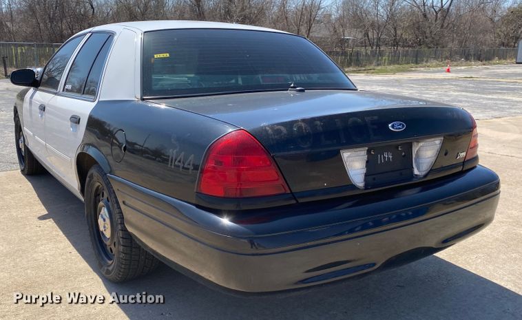 image for item JL9095 2011 Ford Crown Victoria Police Interecptor