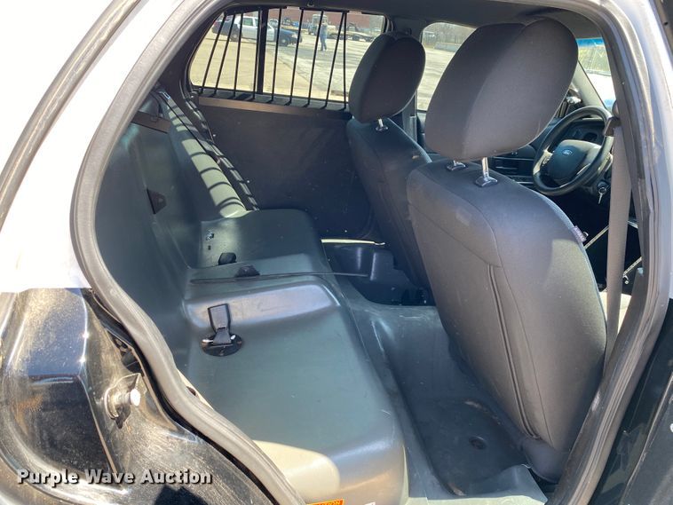 image for item JL9095 2011 Ford Crown Victoria Police Interecptor