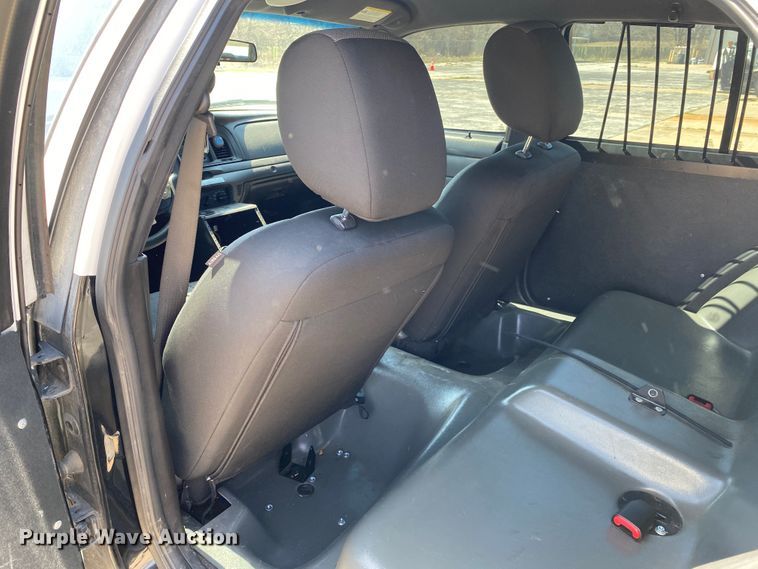 image for item JL9095 2011 Ford Crown Victoria Police Interecptor