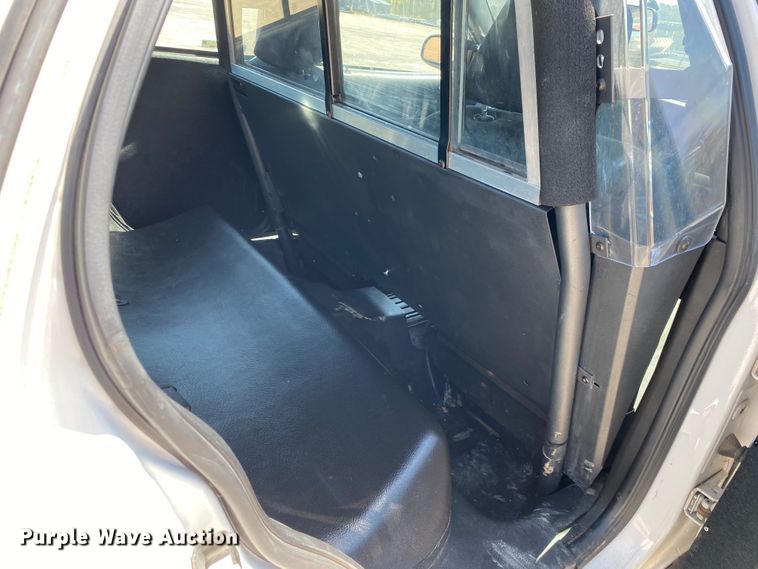 image for item JL9097 2007 Ford Crown Victoria Police Interceptor