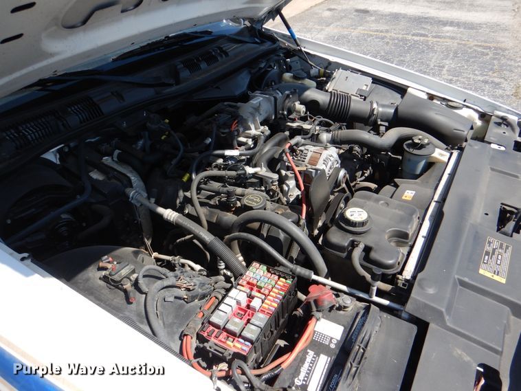 image for item JL9098 2007 Ford Crown Victoria Police Interceptor