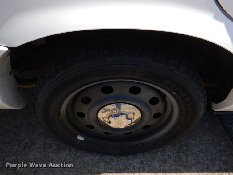 image for item JL9098 2007 Ford Crown Victoria Police Interceptor