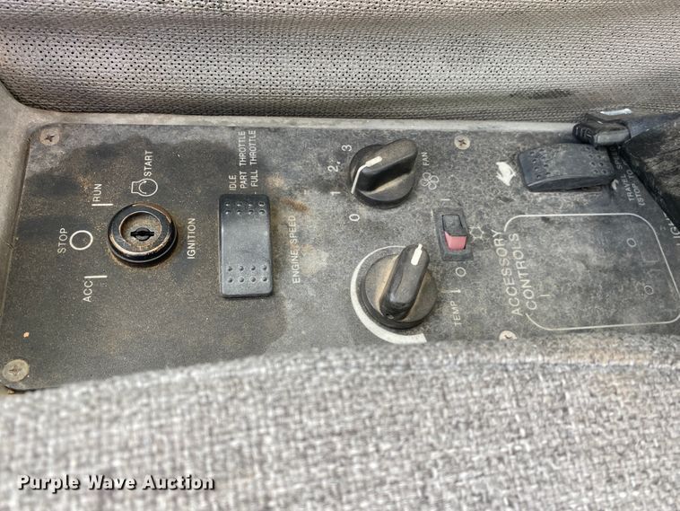 image for item JL9099 2003 Gradall XL3100  wheeled excavator