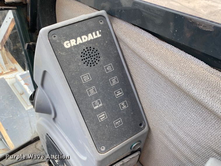 image for item JL9099 2003 Gradall XL3100  wheeled excavator