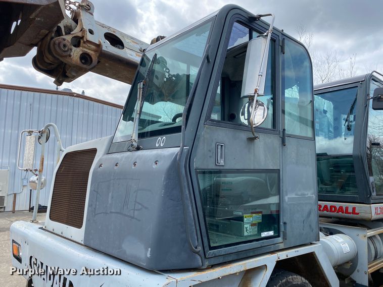 image for item JL9099 2003 Gradall XL3100  wheeled excavator