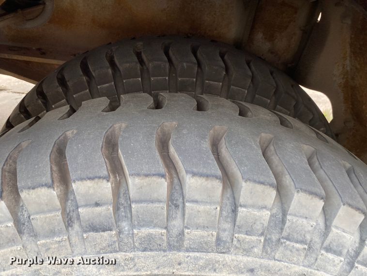 image for item JL9099 2003 Gradall XL3100  wheeled excavator