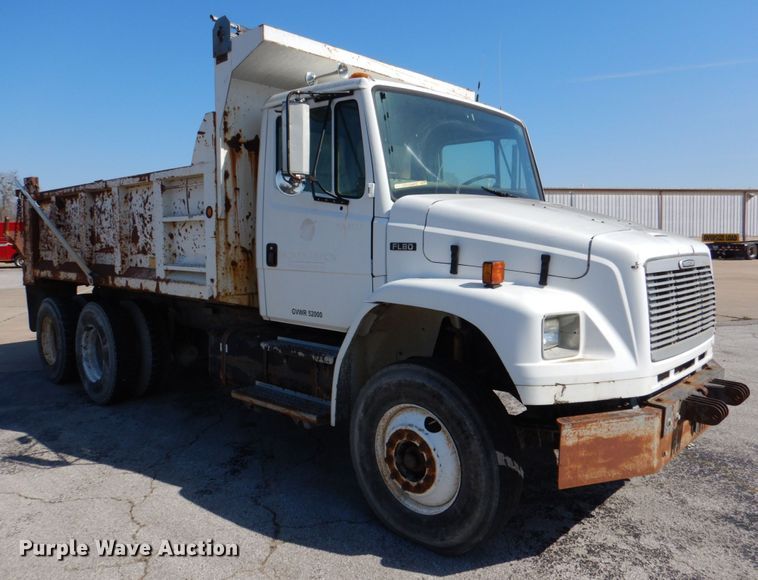image for item JL9100 2001 Freightliner FL80  dump truck