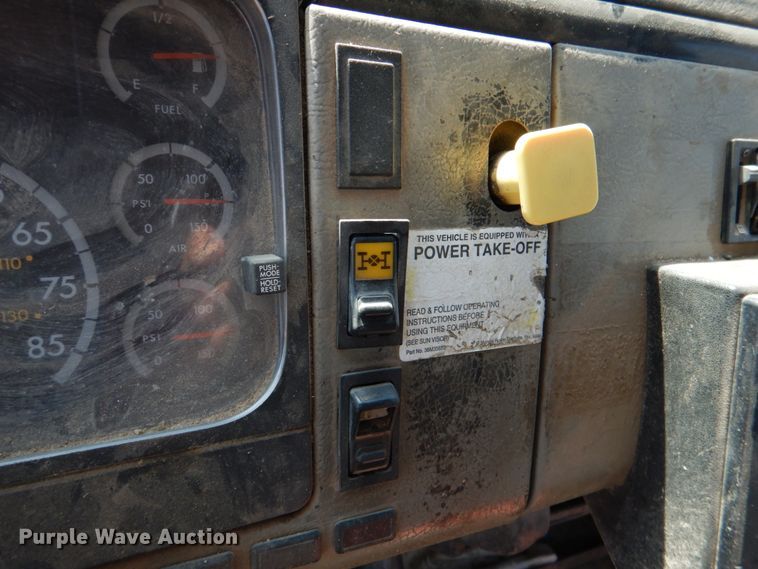 image for item JL9100 2001 Freightliner FL80  dump truck