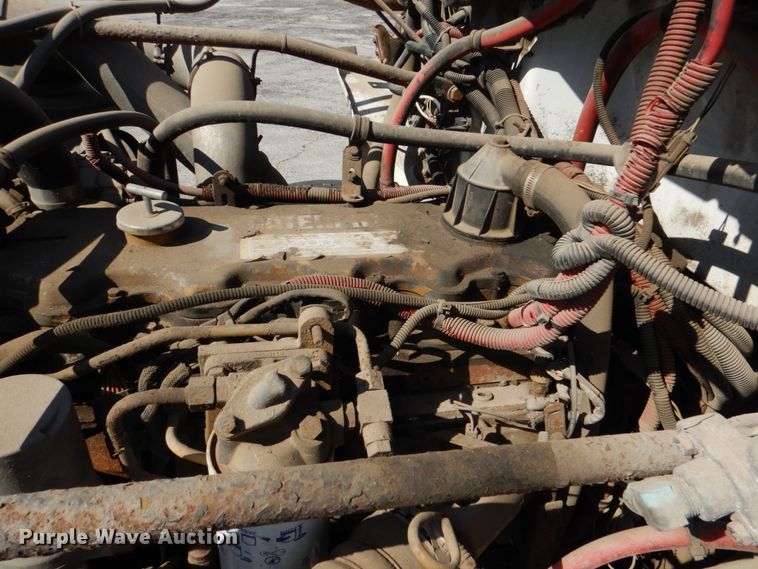 image for item JL9100 2001 Freightliner FL80  dump truck