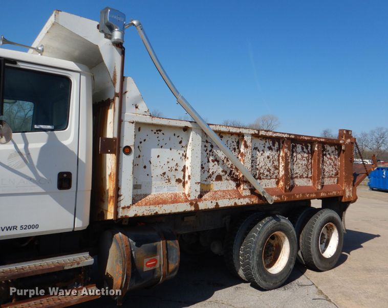 image for item JL9100 2001 Freightliner FL80  dump truck