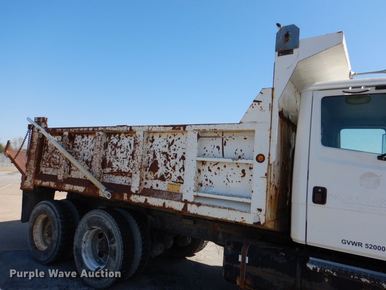 image for item JL9100 2001 Freightliner FL80  dump truck