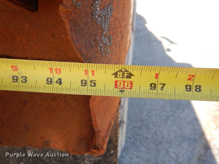 image for item JL9100 2001 Freightliner FL80  dump truck