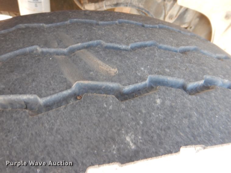 image for item JL9100 2001 Freightliner FL80  dump truck