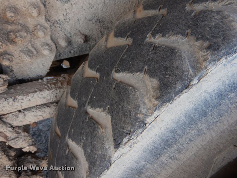 image for item JL9100 2001 Freightliner FL80  dump truck