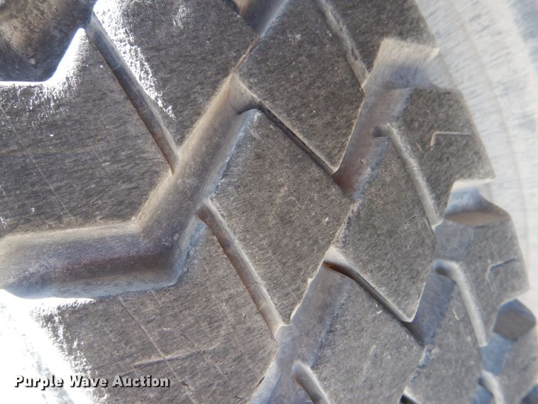 image for item JL9100 2001 Freightliner FL80  dump truck