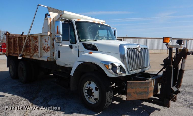 image for item JL9101 2011 International 7400  dump truck