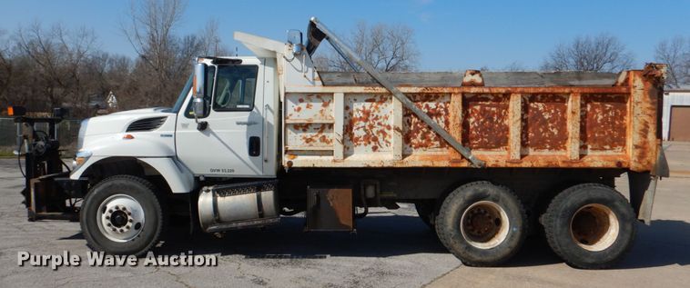 image for item JL9101 2011 International 7400  dump truck