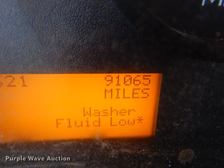 image for item JL9101 2011 International 7400  dump truck