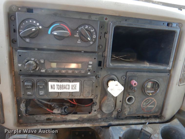 image for item JL9101 2011 International 7400  dump truck