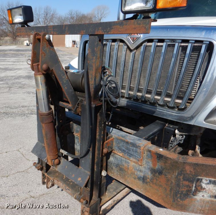 image for item JL9101 2011 International 7400  dump truck